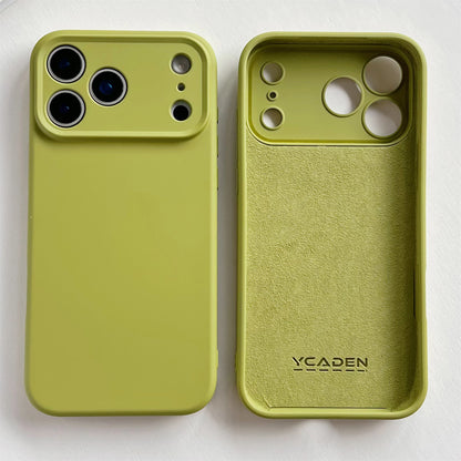 Lightweight iphone cover
