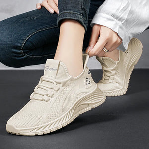 Women's casual sneakers