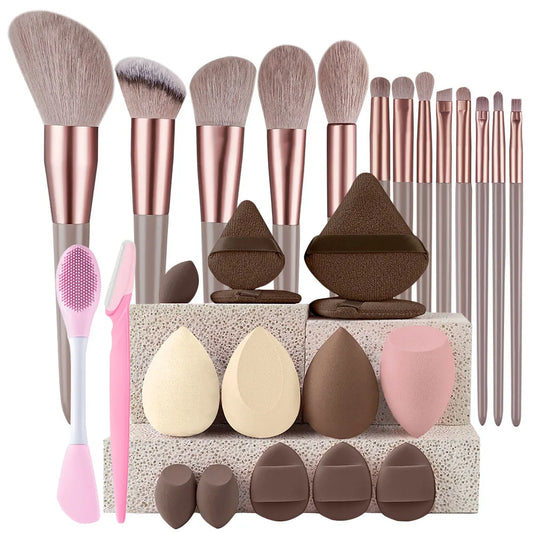 Professional makeup brush set