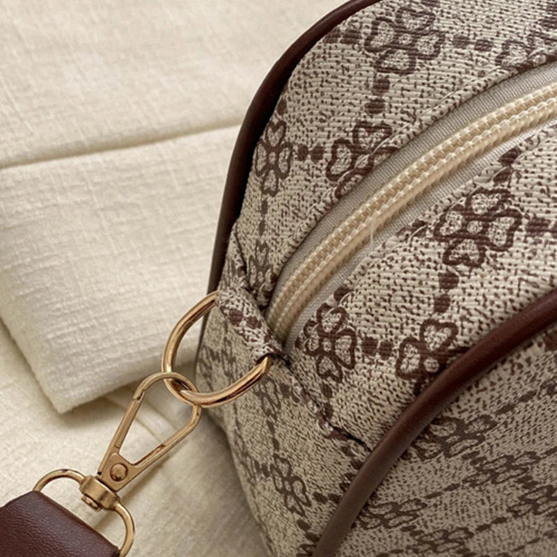 Vintage shoulder bag