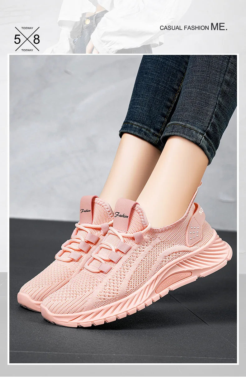 Women's flat sneakers